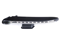 DNEVNO SVJETLO  PORSCHE CAYENNE 010-015 DX VALEO 045146  4,8S