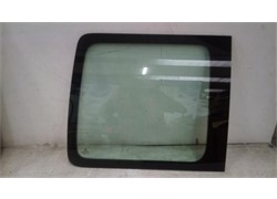 STAKLO TOVARNOG PROSTORA DESNO VW CADDY 04. - KRATKI PILKINGTON