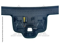 ŠAJBA MERCEDES C W205 014-021 SENZOR TELECAM PROEKCIJA PILKINGTO