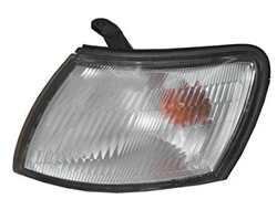 ŽMIG. TOYOTA CARINA 95-97 LX BIJELI